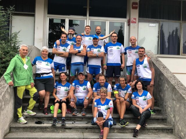 Il gruppo ai QUATTAR PASS IN PINETA